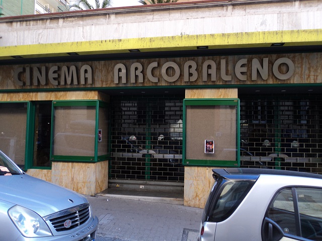 cinema arcobaleno chiuso