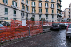 3-le-transenne-e-il-parcheggio-selvaggio-foto-di-marco-mancini