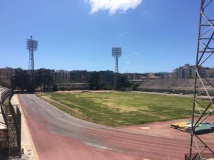 stato attuale della pista di atletica dello Stadio Collana, ormai chiuso da 100 giorni